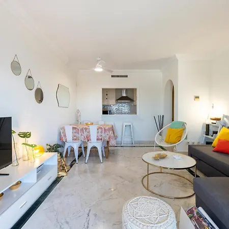 In Puerto Banus With Pool Views And Parking Marbella
