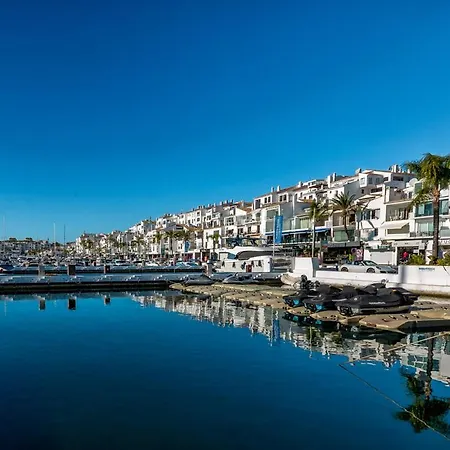 Apartament In Puerto Banus With Pool Views And Parking