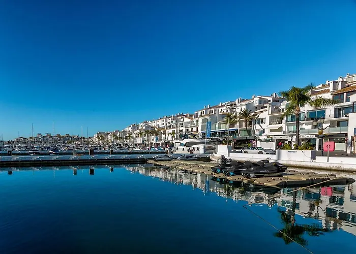 Daire In Puerto Banus With Pool Views And Parking