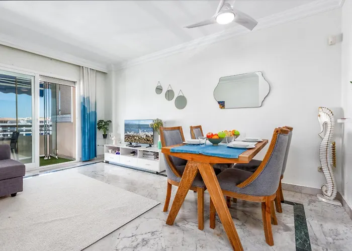 Daire In Puerto Banus With Pool Views And Parking Marbella